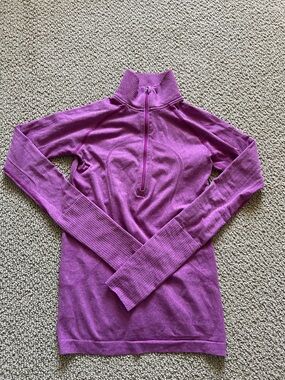 Lululemon Scuba Half-Zip Pullover Top in Bright Orchid